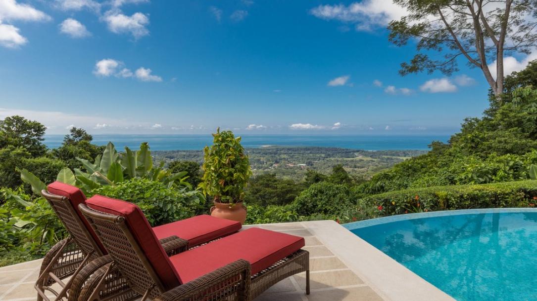 Private Luxury Villa with Whale Tail Ocean View Close to Downtown Uvita-4