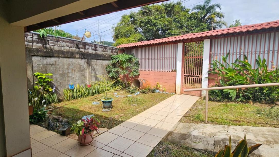 Beautiful Home in San Isidro with a Perfect Blend of Comfort and Nature-5